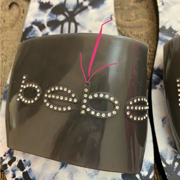 1-pair (IRREGULAR) of flip flops sandals black PVC with rhinestones - Picture 5 of 6